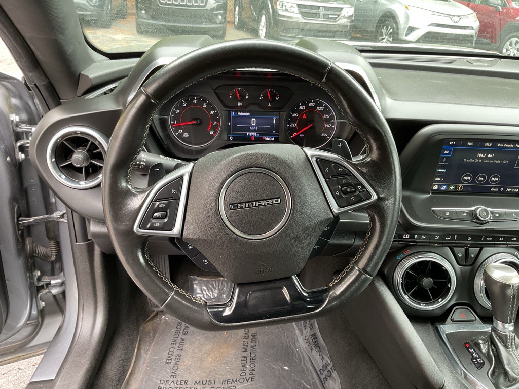 2019 Chevrolet Camaro Image 16