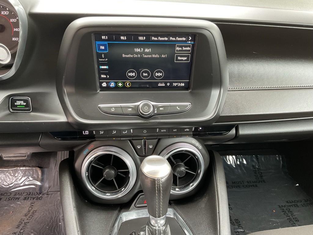 2019 Chevrolet Camaro Image 21