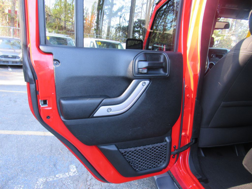 2017 Jeep Wrangler Unlimited Image 12
