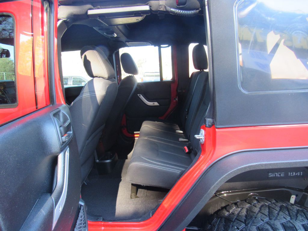 2017 Jeep Wrangler Unlimited Image 13