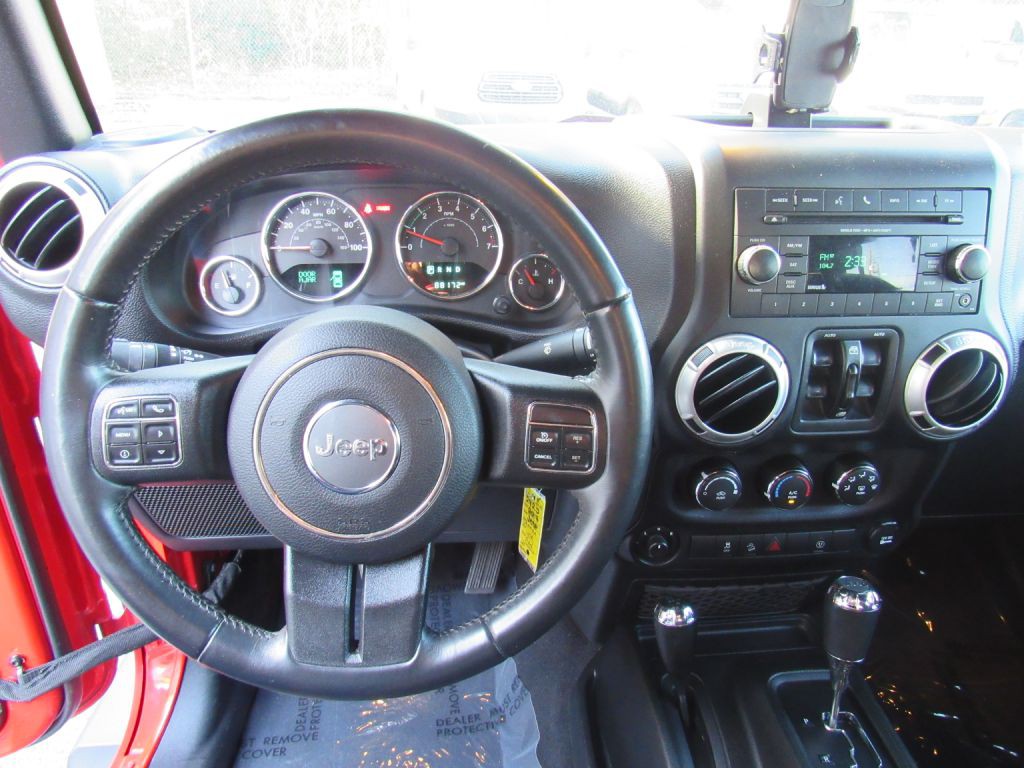 2017 Jeep Wrangler Unlimited Image 14