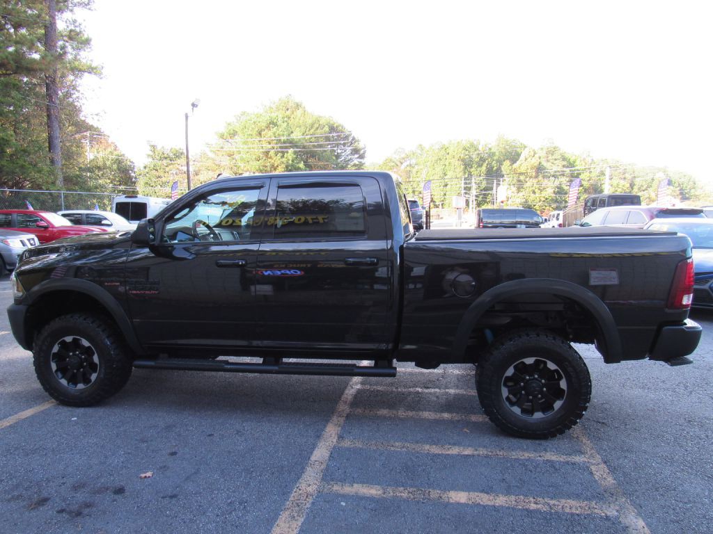 2018 RAM 2500 Image 2