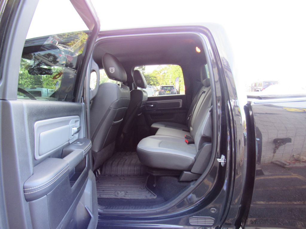 2018 RAM 2500 Image 18