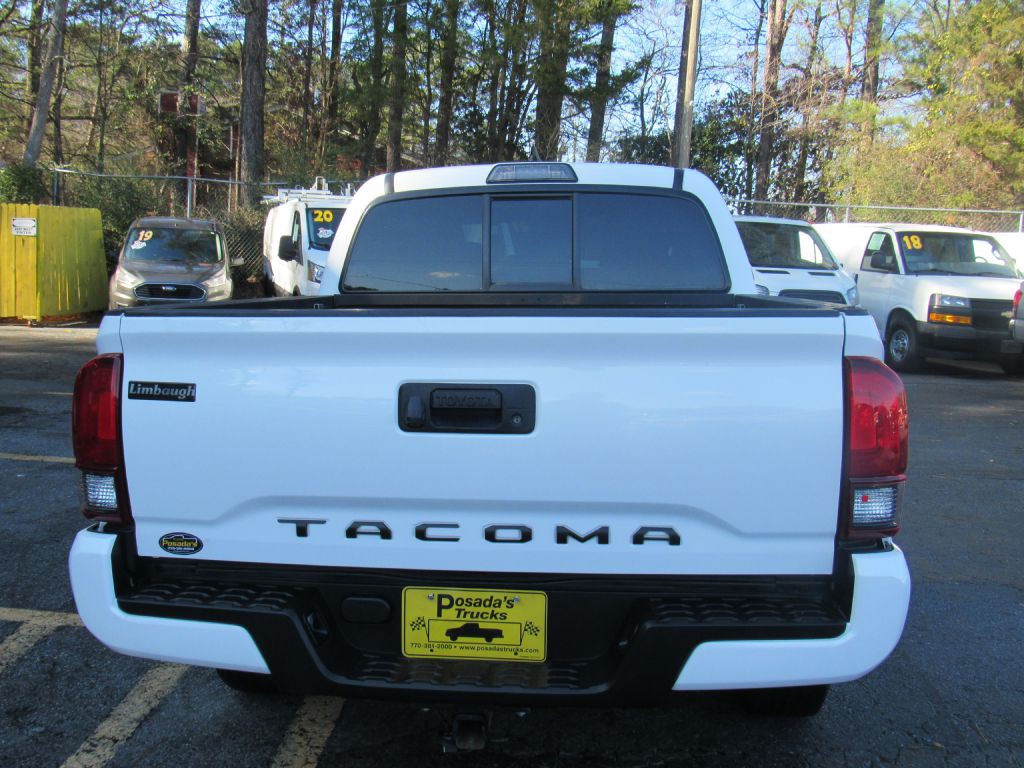 2019 Toyota Tacoma Image 7
