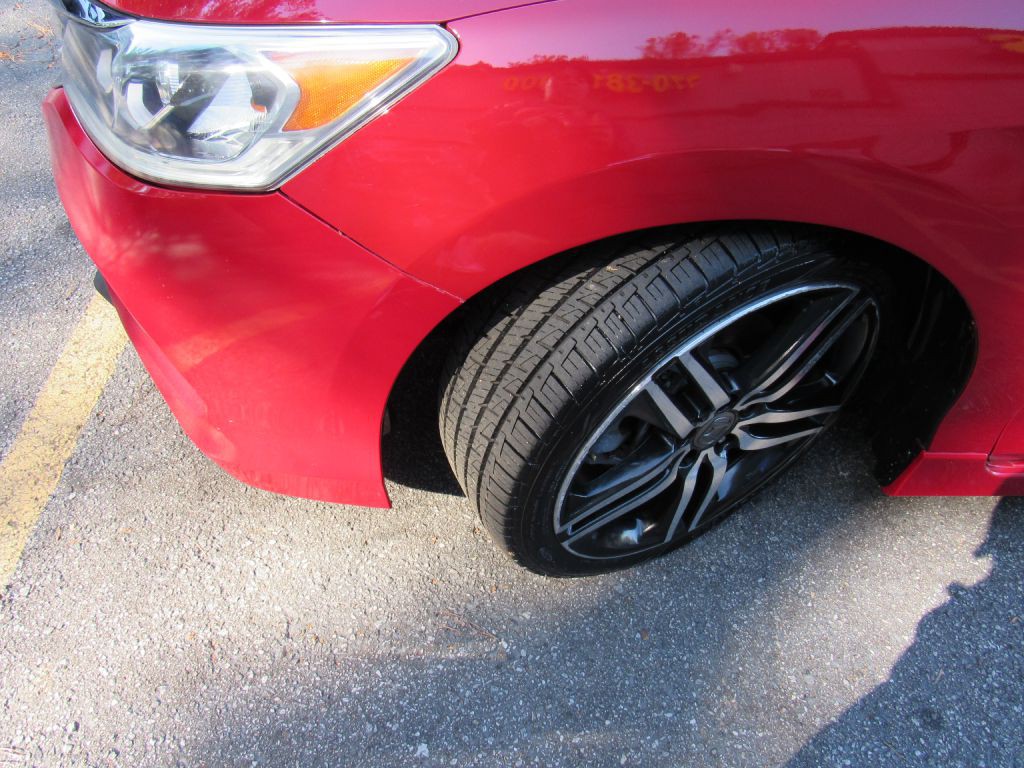 2016 Honda Accord Image 16