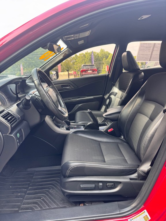 2016 Honda Accord Image 8