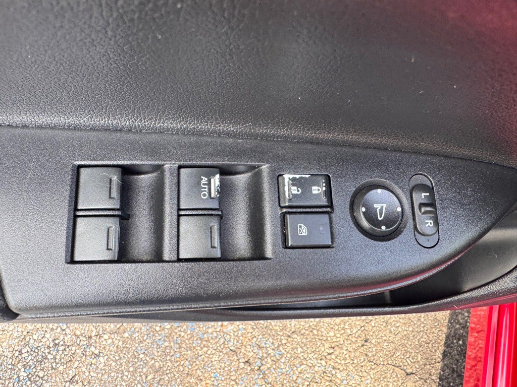 2016 Honda Accord Image 12
