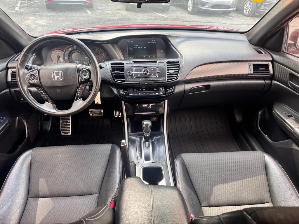 2016 Honda Accord Image 14