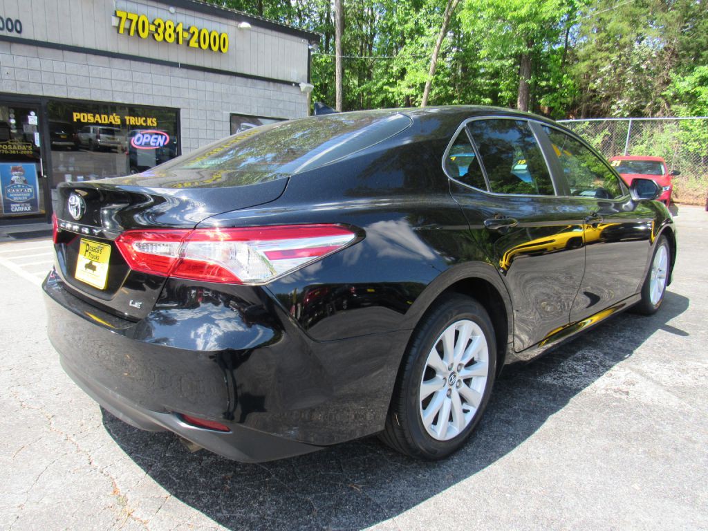 2020 Toyota Camry Image 7