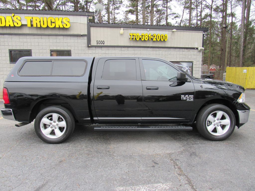 2020 RAM 1500 Image 2