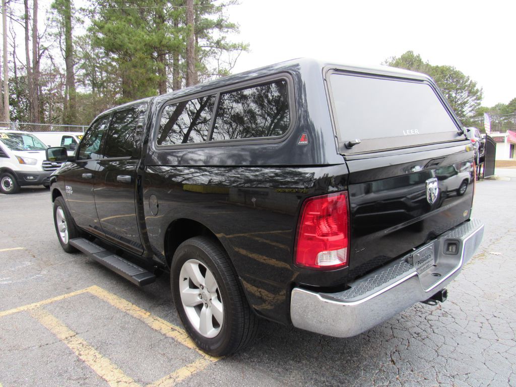 2020 RAM 1500 Image 3