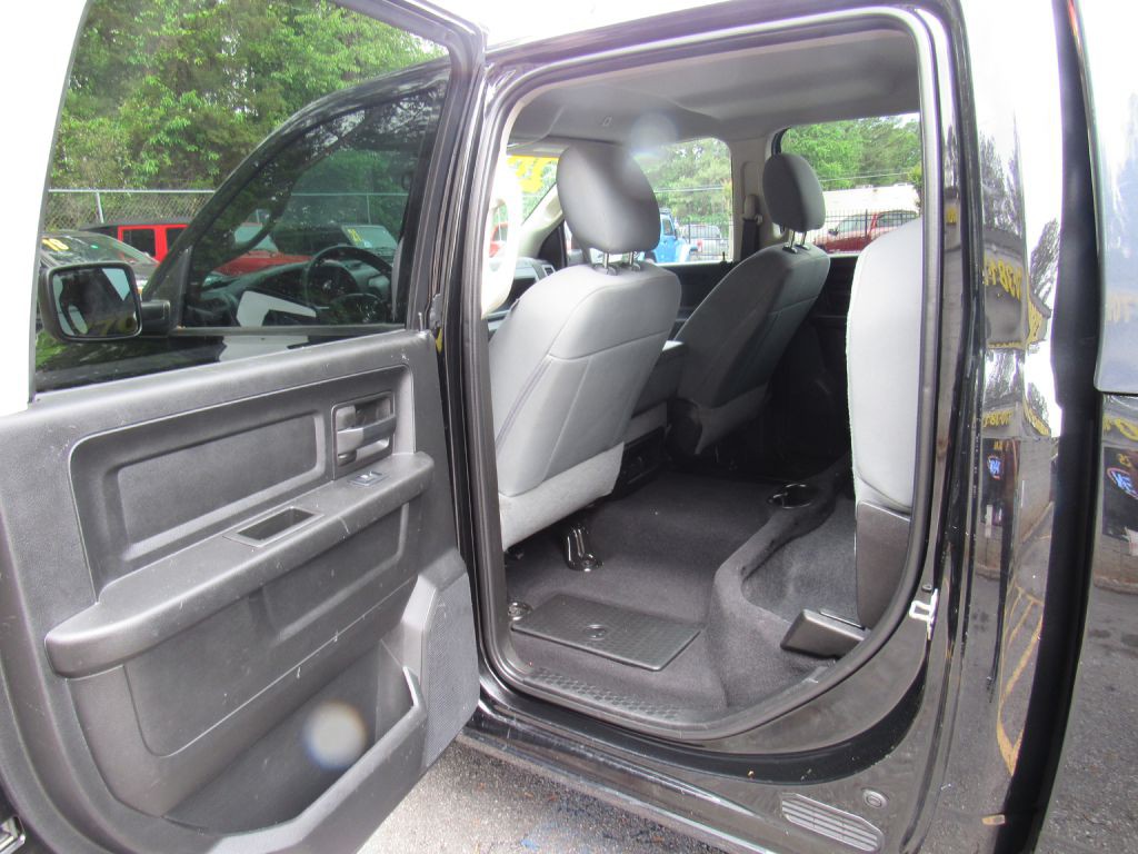 2020 RAM 1500 Image 10