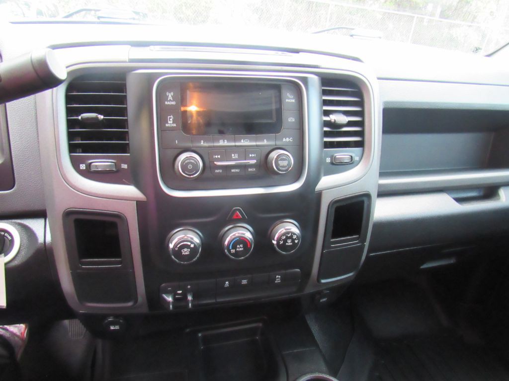 2018 RAM 2500 Image 9