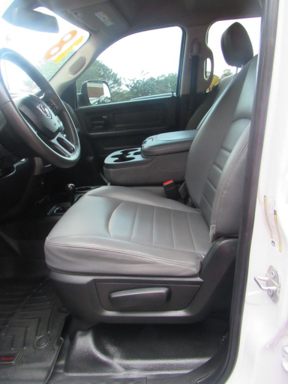 2018 RAM 2500 Image 12