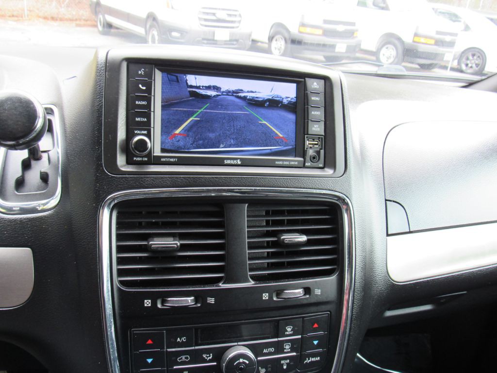 2018 Dodge Grand Caravan Image 7