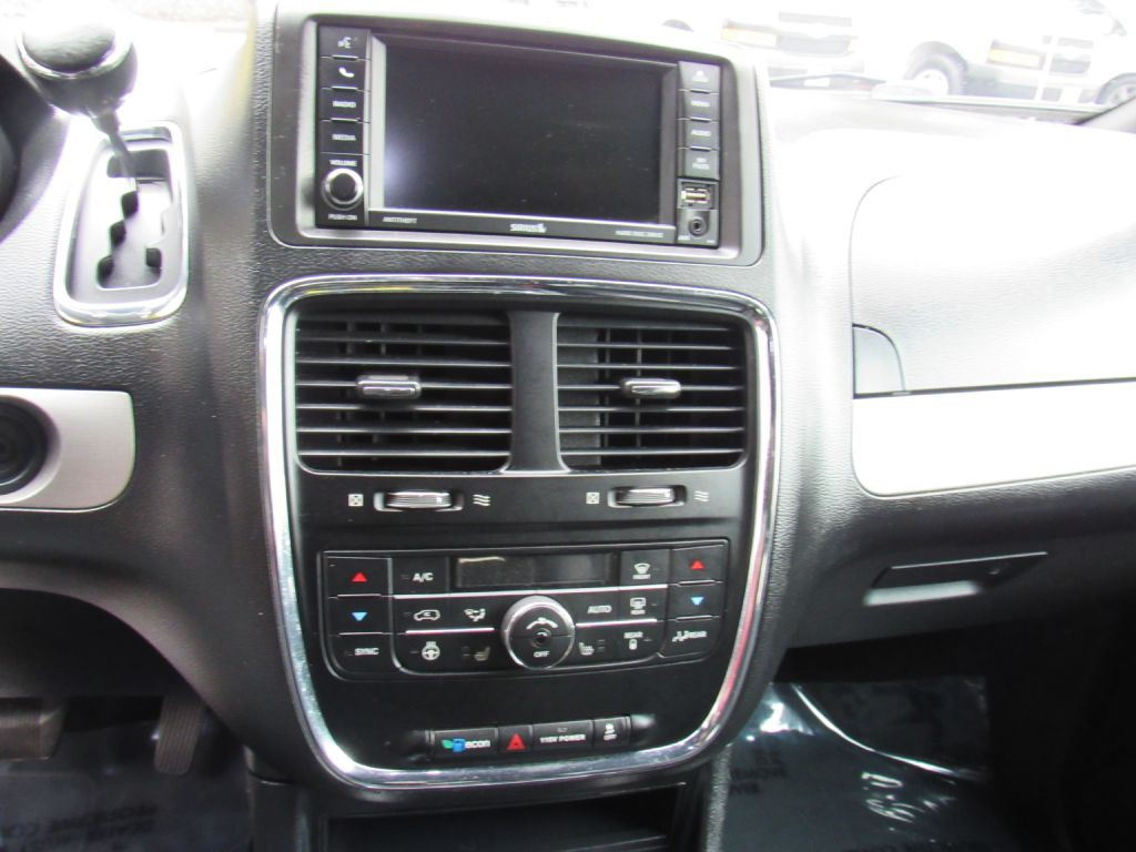 2018 Dodge Grand Caravan Image 11