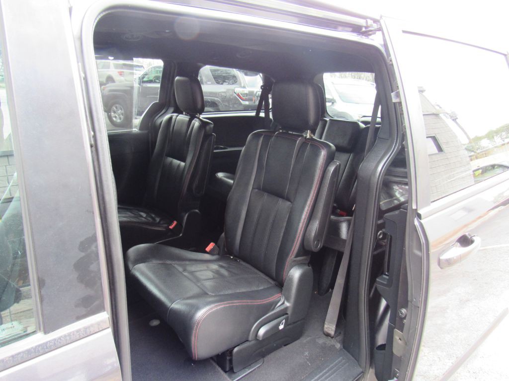 2018 Dodge Grand Caravan Image 13