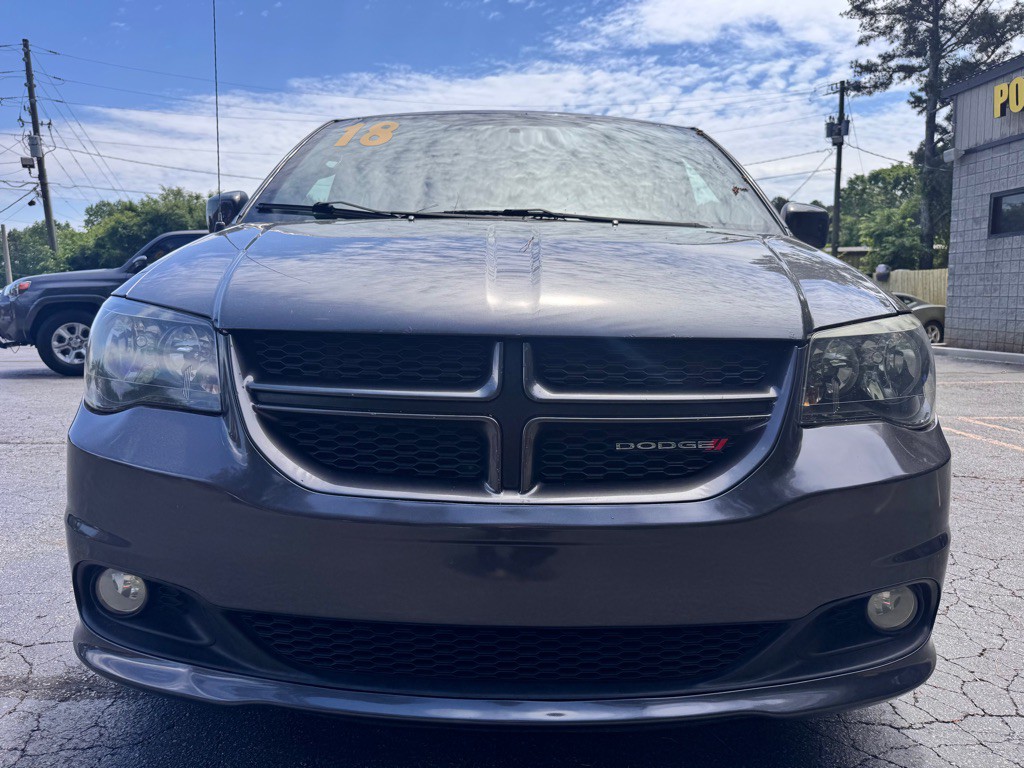 2018 Dodge Grand Caravan Image 2