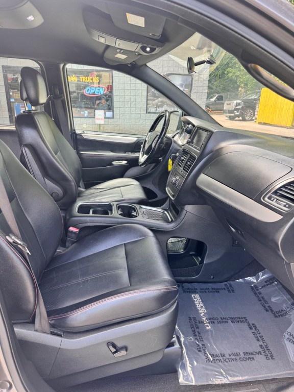 2018 Dodge Grand Caravan Image 12