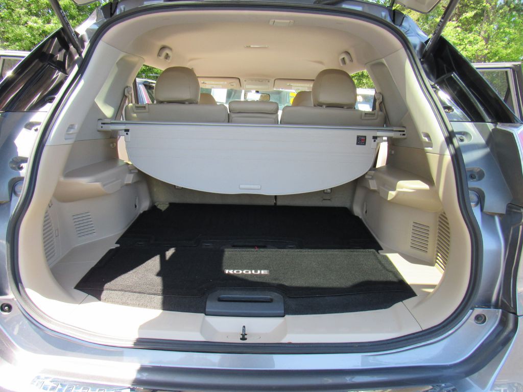 2016 Nissan Rogue Image 15
