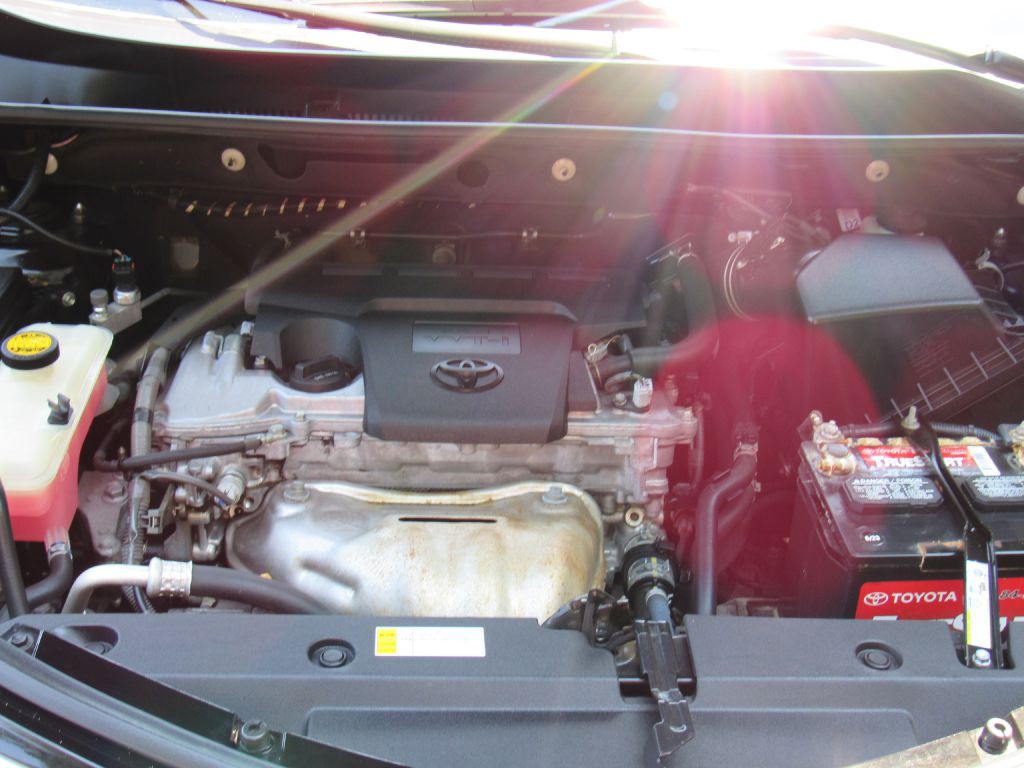 2017 Toyota Rav4 Image 26