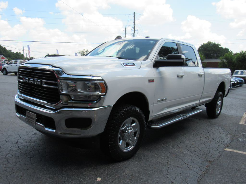 2021 RAM 2500 Image 3