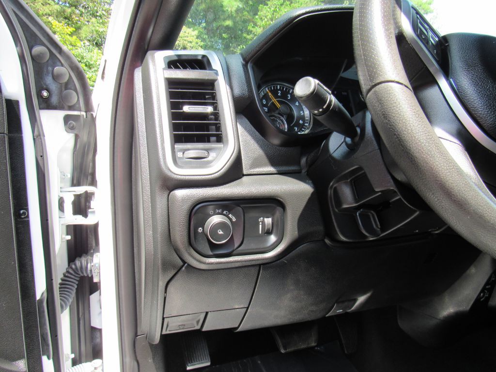 2021 RAM 2500 Image 10