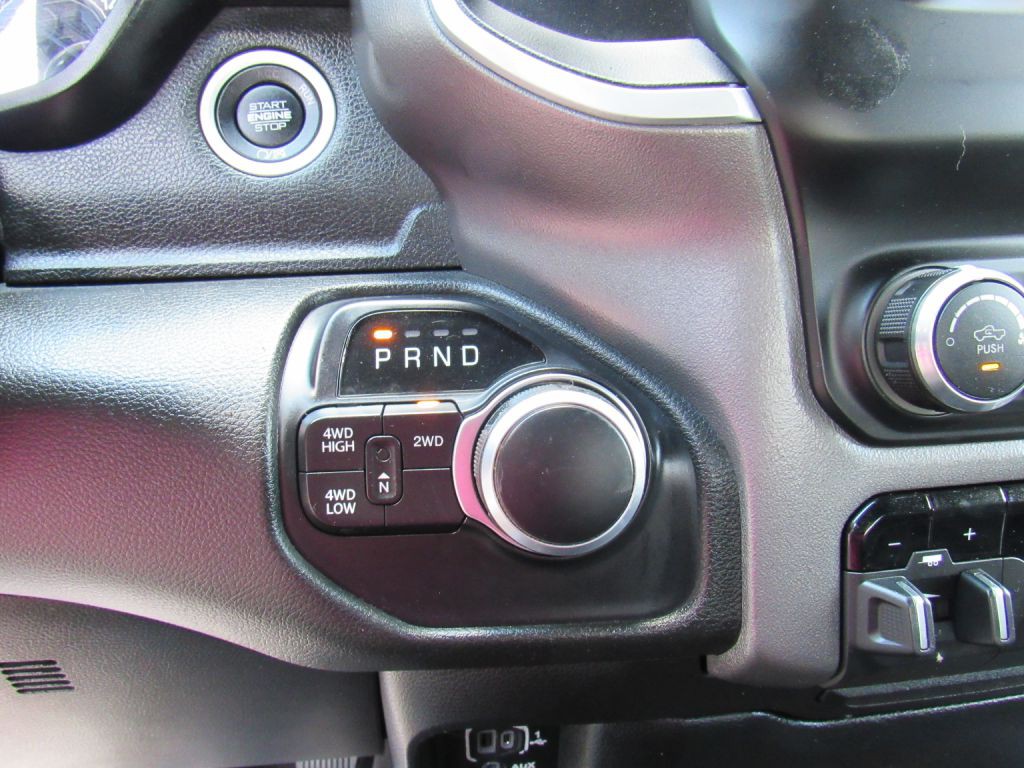 2021 RAM 2500 Image 18