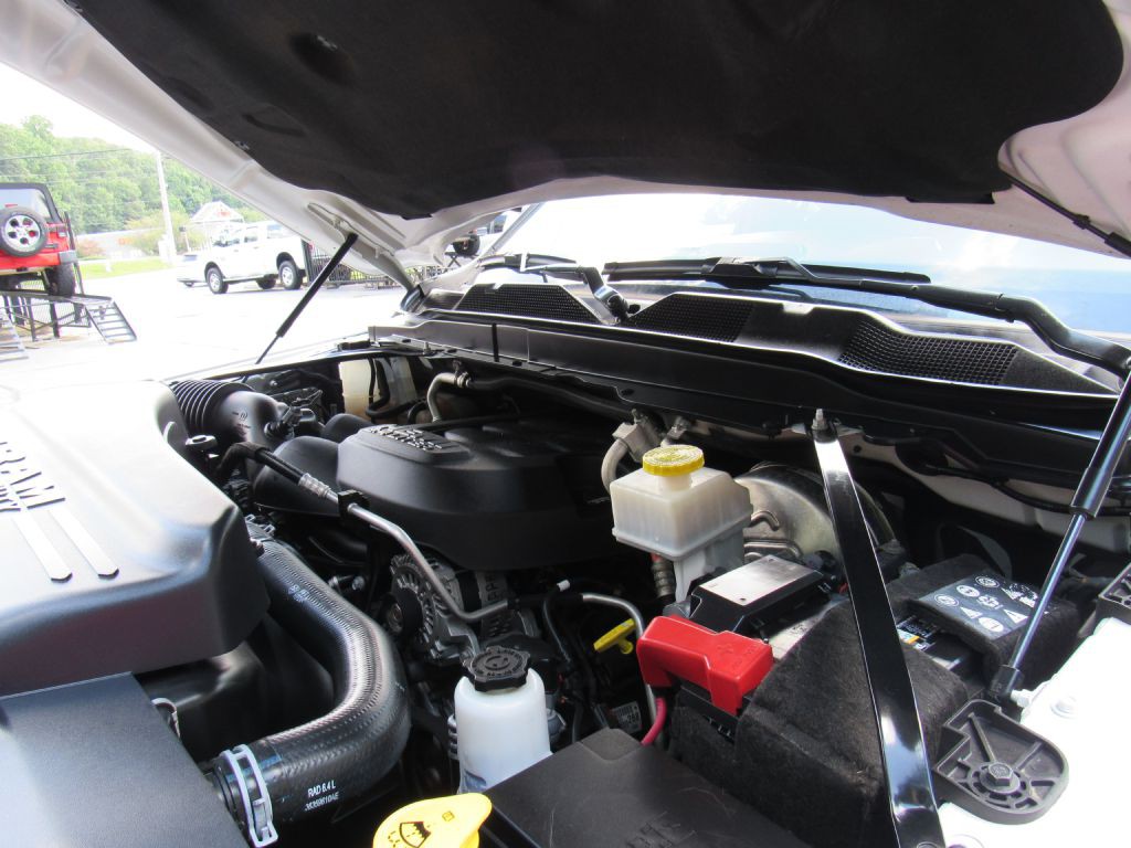 2021 RAM 2500 Image 21