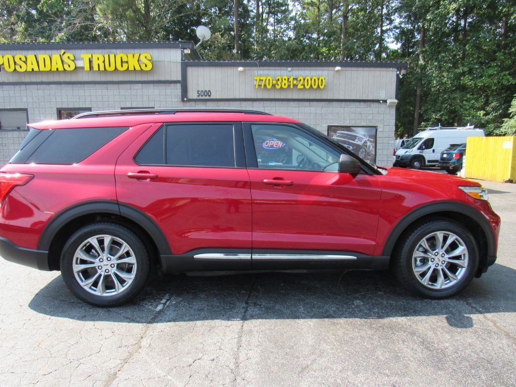 2020 Ford Explorer Image 1