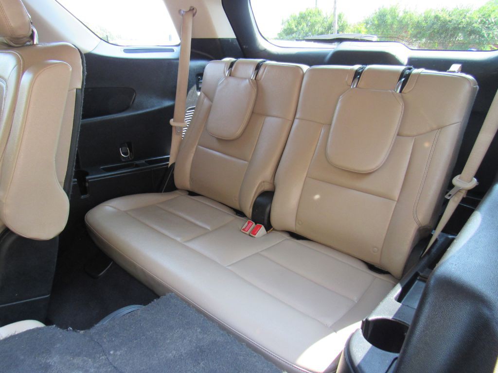 2020 Ford Explorer Image 14