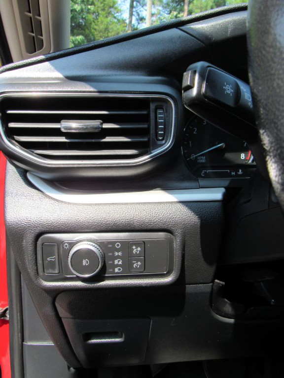 2020 Ford Explorer Image 17