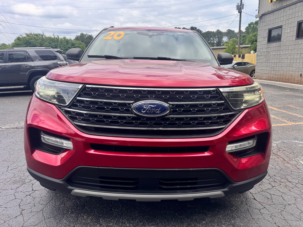 2020 Ford Explorer Image 2