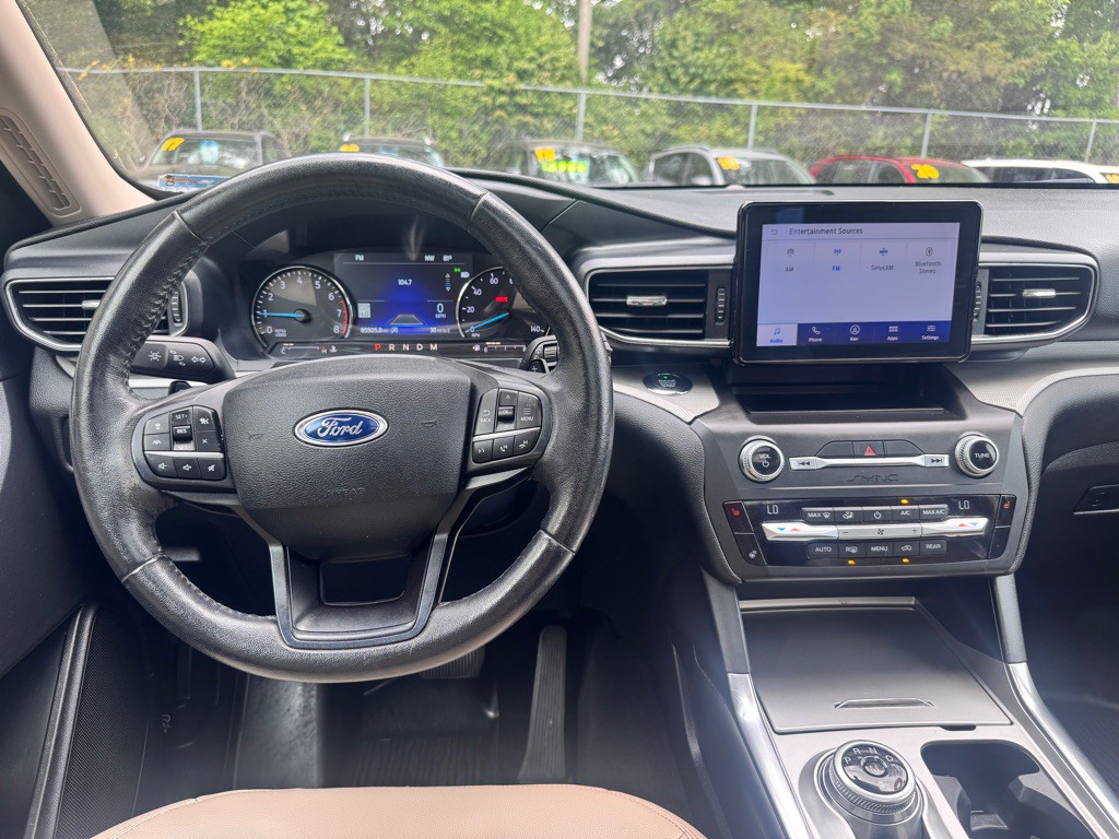 2020 Ford Explorer Image 14