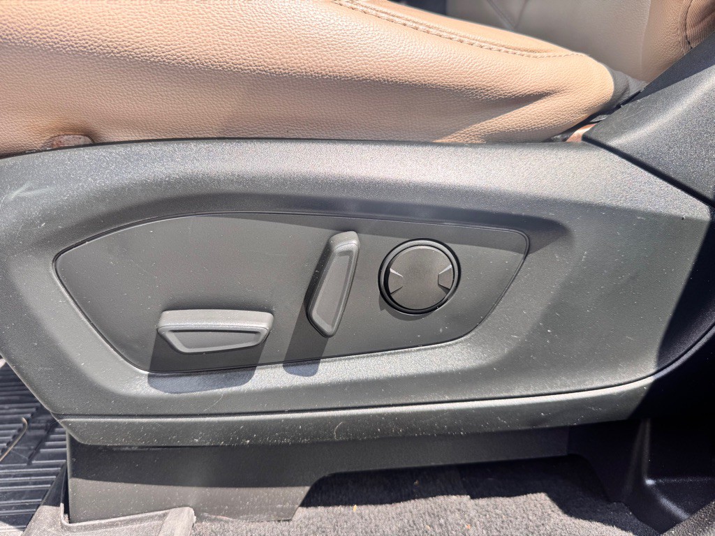2020 Ford Explorer Image 22