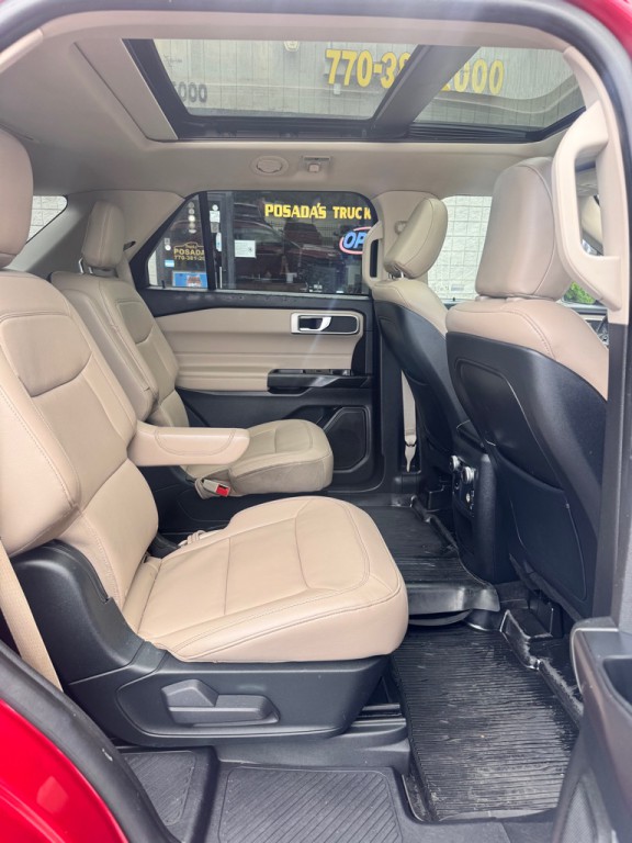 2020 Ford Explorer Image 30
