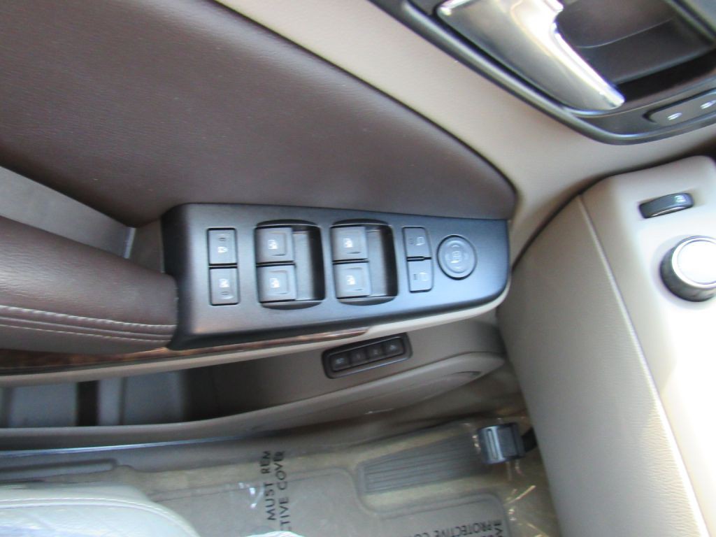 2018 Chevrolet Tahoe Image 12