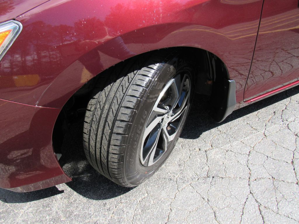 2017 Honda Accord Image 10