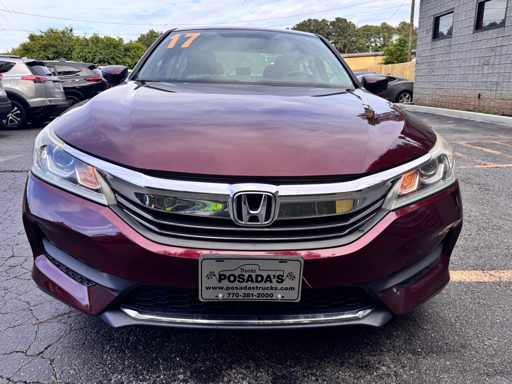 2017 Honda Accord Image 2