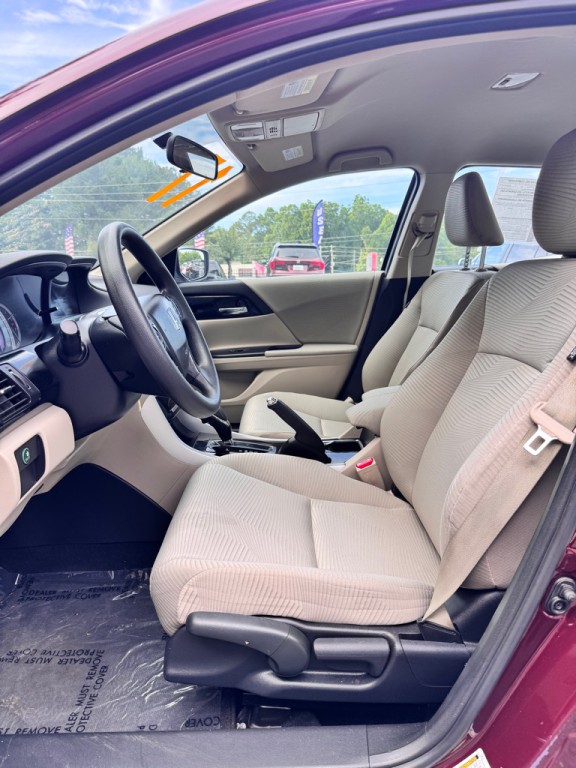 2017 Honda Accord Image 8