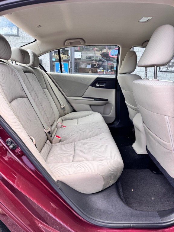 2017 Honda Accord Image 17