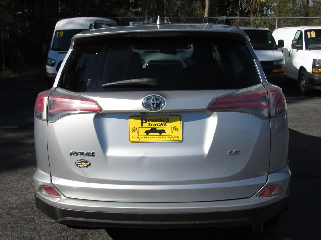 2018 Toyota Rav4 Image 6