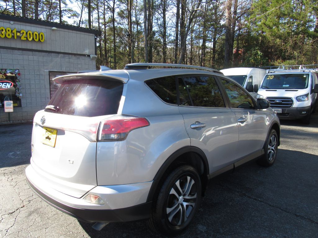 2018 Toyota Rav4 Image 8