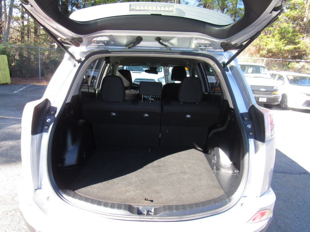 2018 Toyota Rav4 Image 22