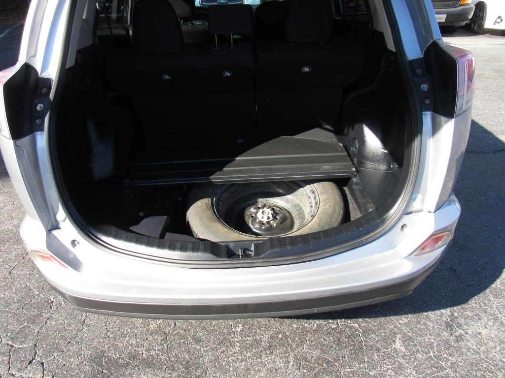 2018 Toyota Rav4 Image 23