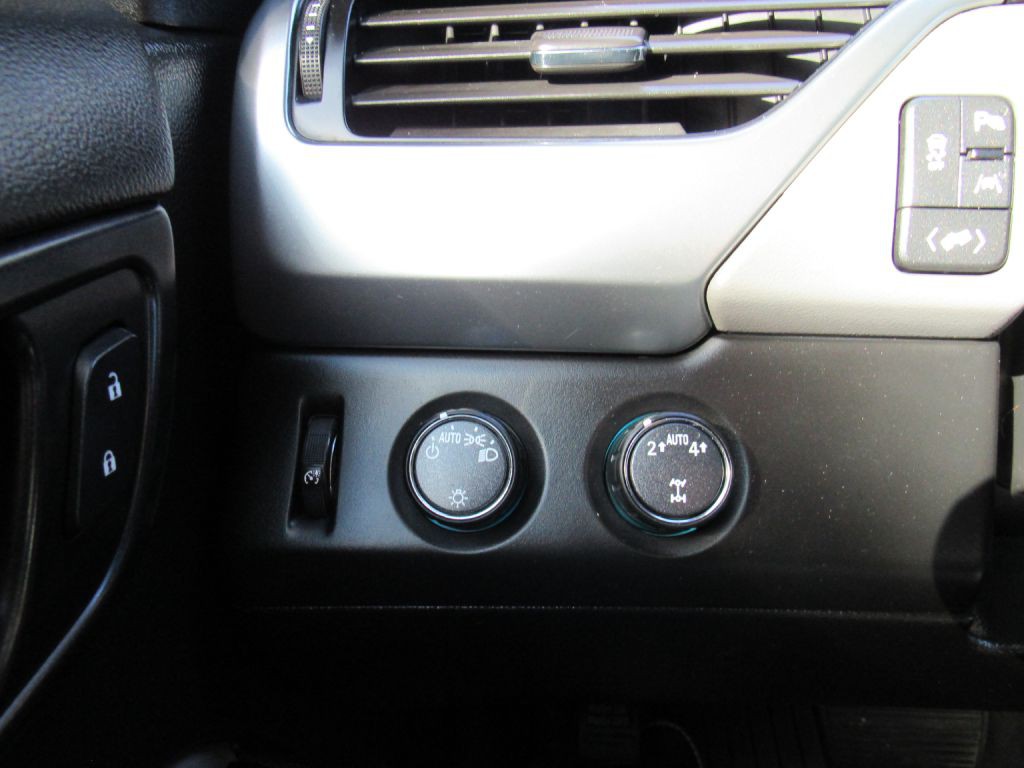 2020 Chevrolet Tahoe Image 16