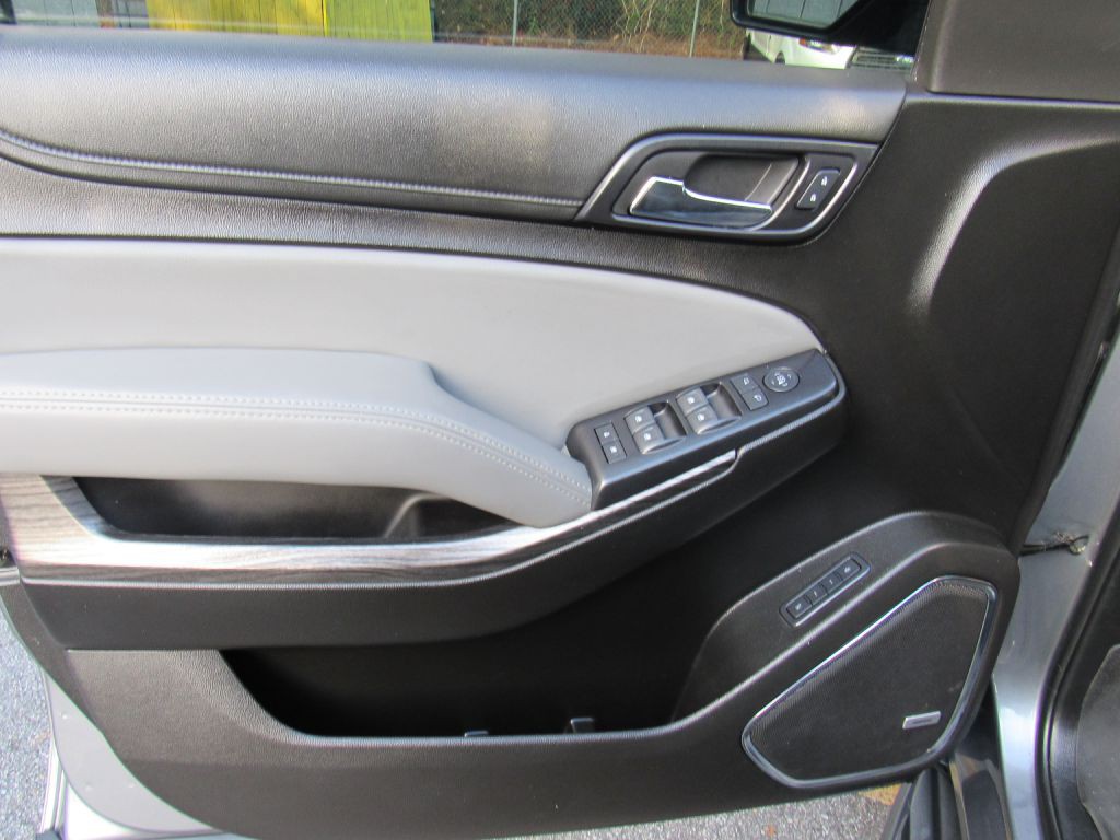 2020 Chevrolet Tahoe Image 17
