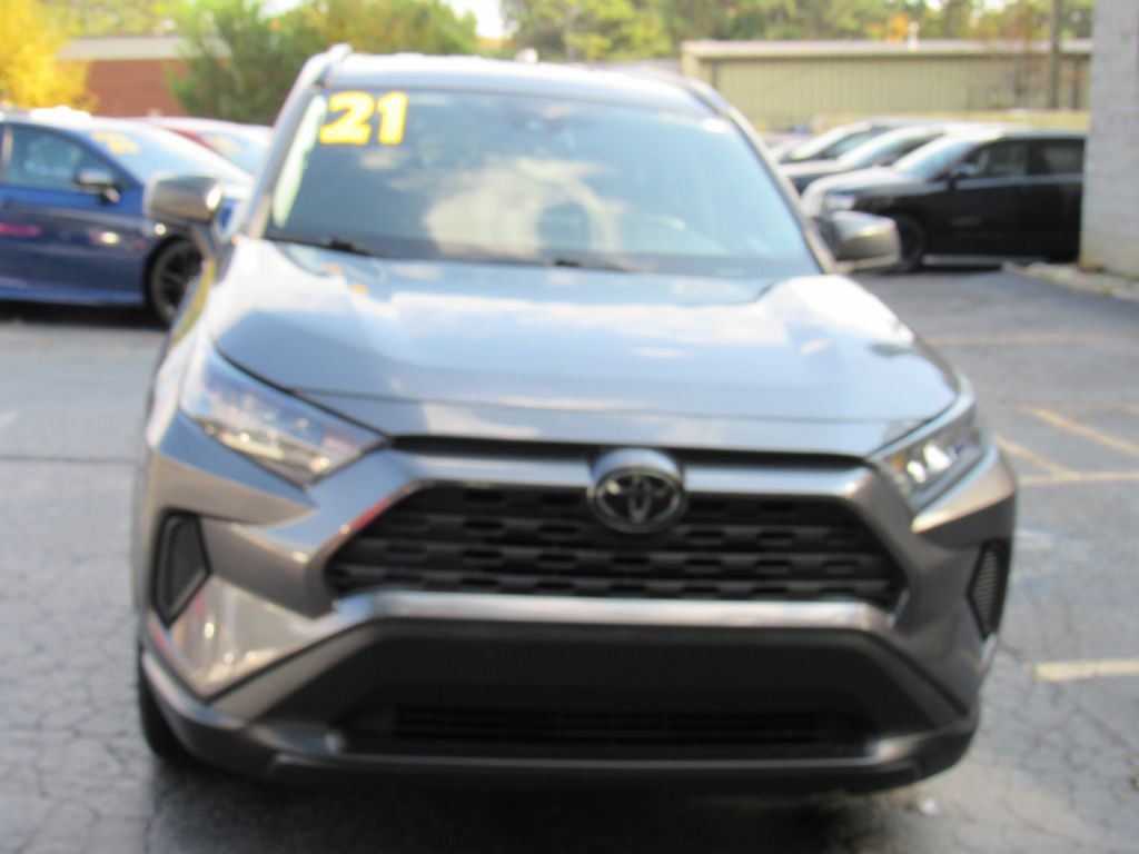 2021 Toyota Rav4 Image 2
