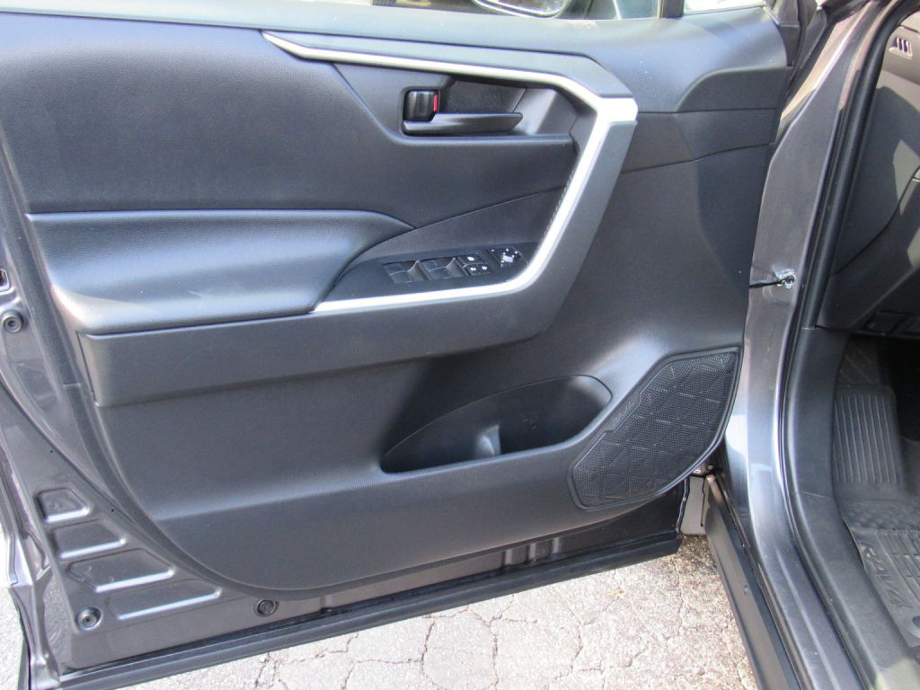 2021 Toyota Rav4 Image 7