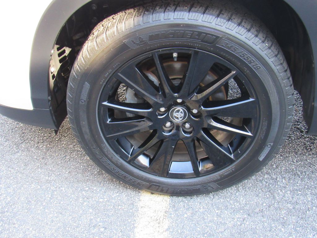 2019 Toyota Highlander Image 20